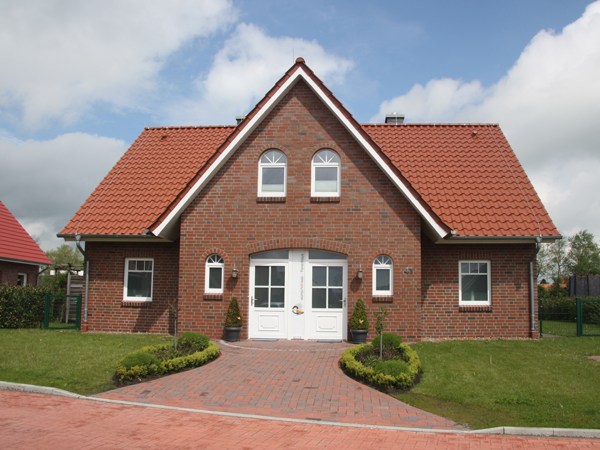 Das Haus in der Frontansicht