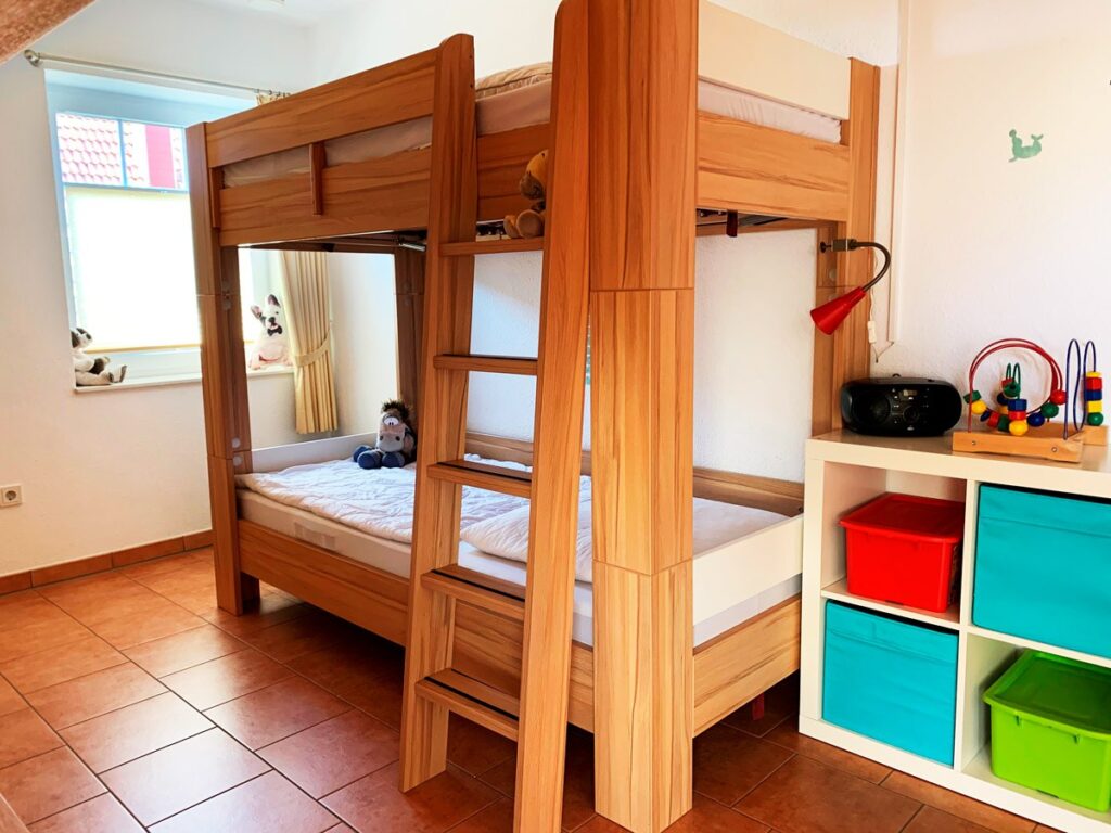Obergeschoss-Kinderzimmer