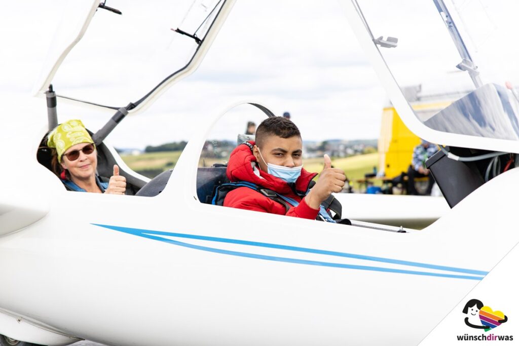 Yusuf macht einen Segelflug - Wunscherfüllung