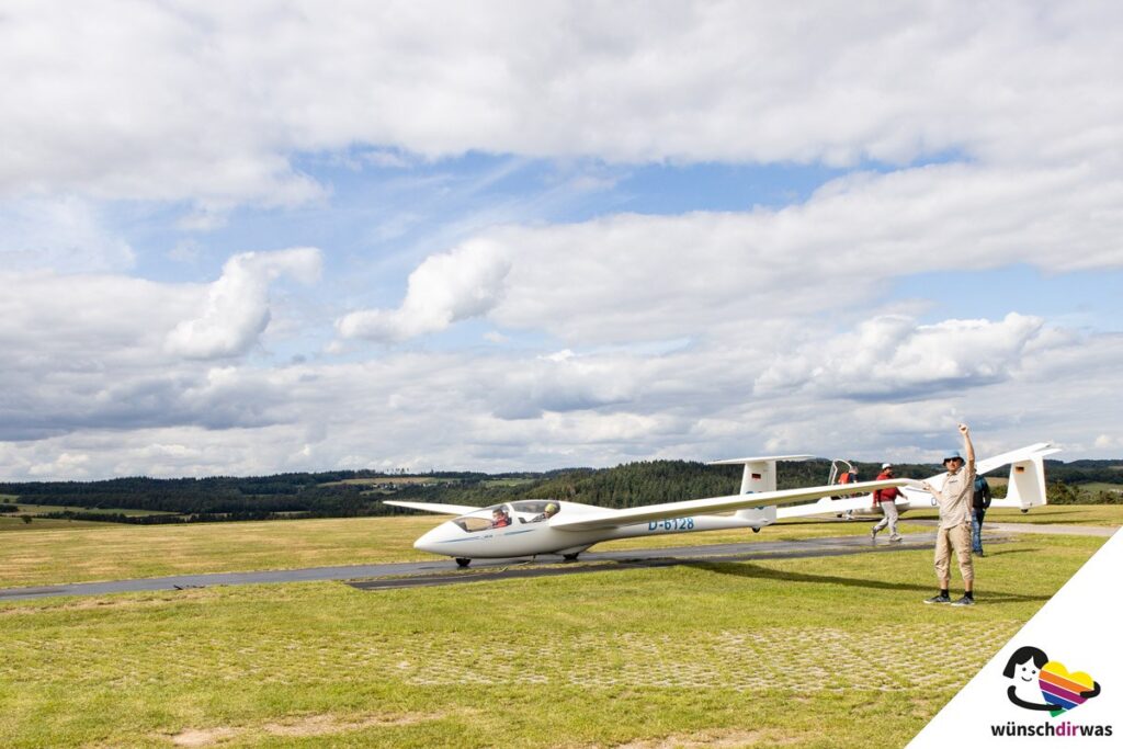 Yusuf macht einen Segelflug - Wunscherfüllung